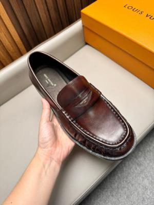 wholesale quality louis vuitton men shoes model no. 878